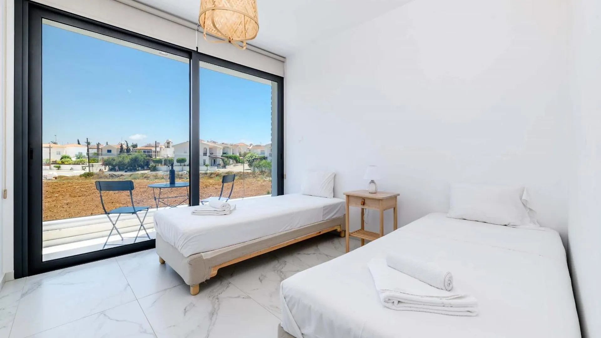 By The Beach - White Coral Villa Protaras Cyprus