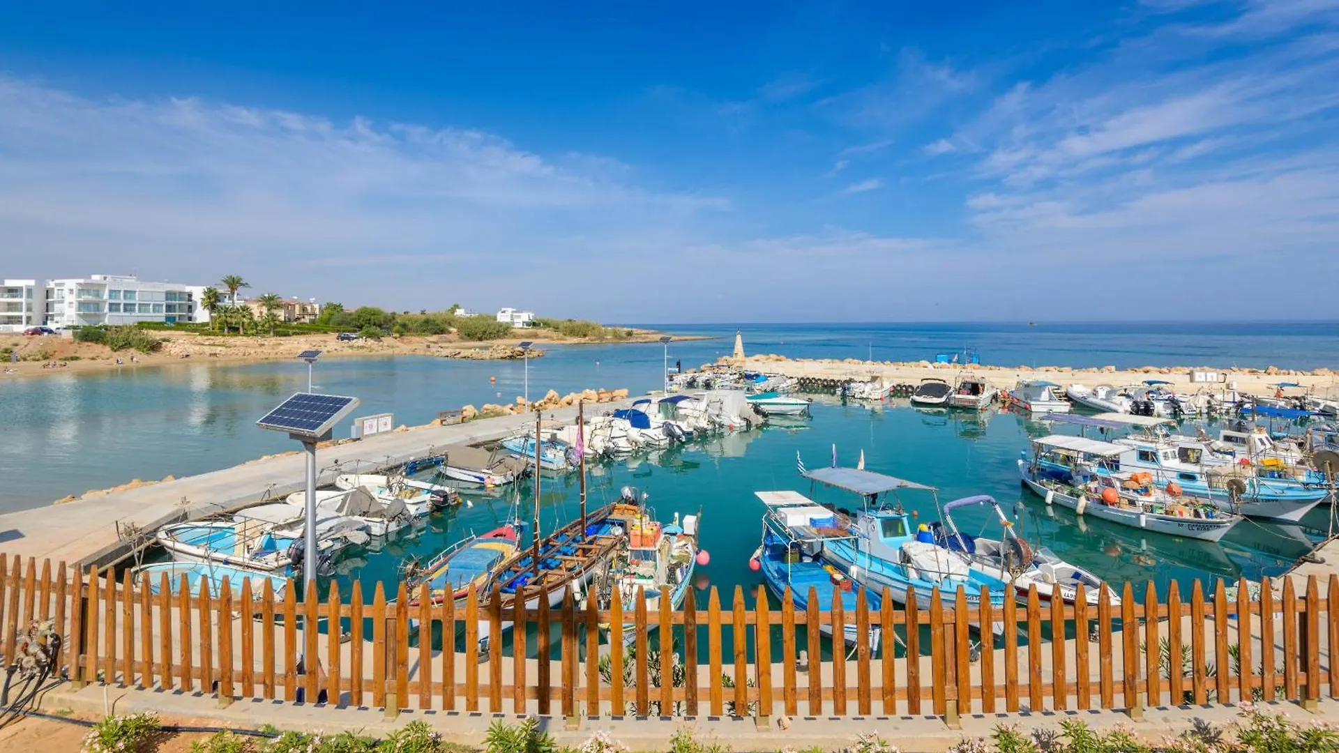 By The Beach - White Coral Villa Protaras